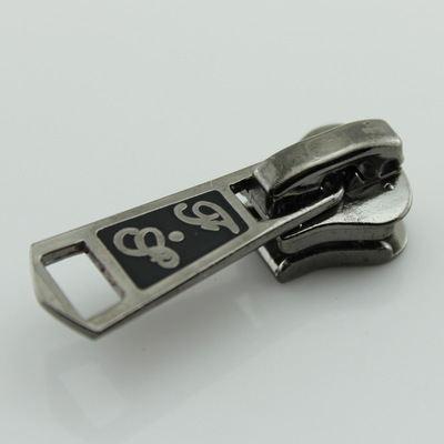 【專業(yè)生產(chǎn),批發(fā)各種型號箱包拉鏈,拉鏈頭以及代加工】價格,廠家,圖片,拉鏈,石獅市榮貴五金制品加工廠-